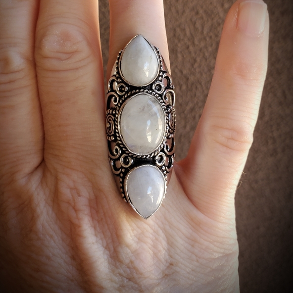 New Rainbow Moonstone 925 Silver Statement Ring. - Picture 2 of 15